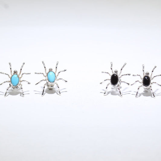 Spider Earrings ng mga Navajo
