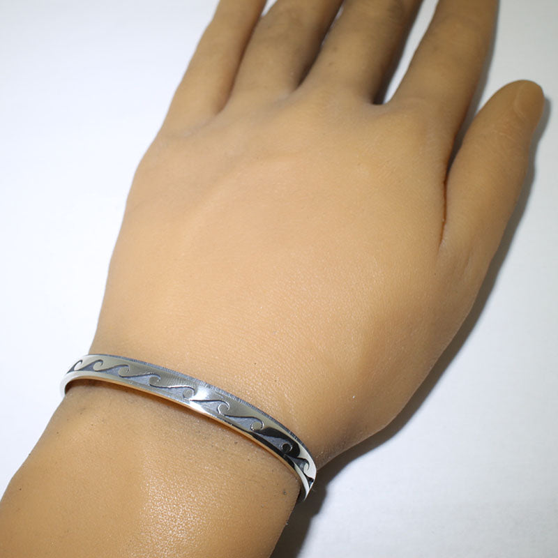 Bracelet en argent par Clifton Mowa 5-3/4"