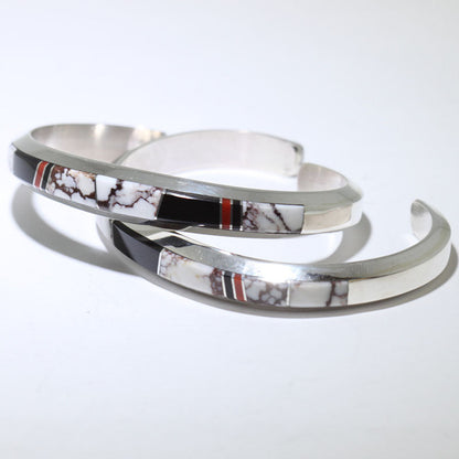 Bracelet en argent par Wayne Muskett