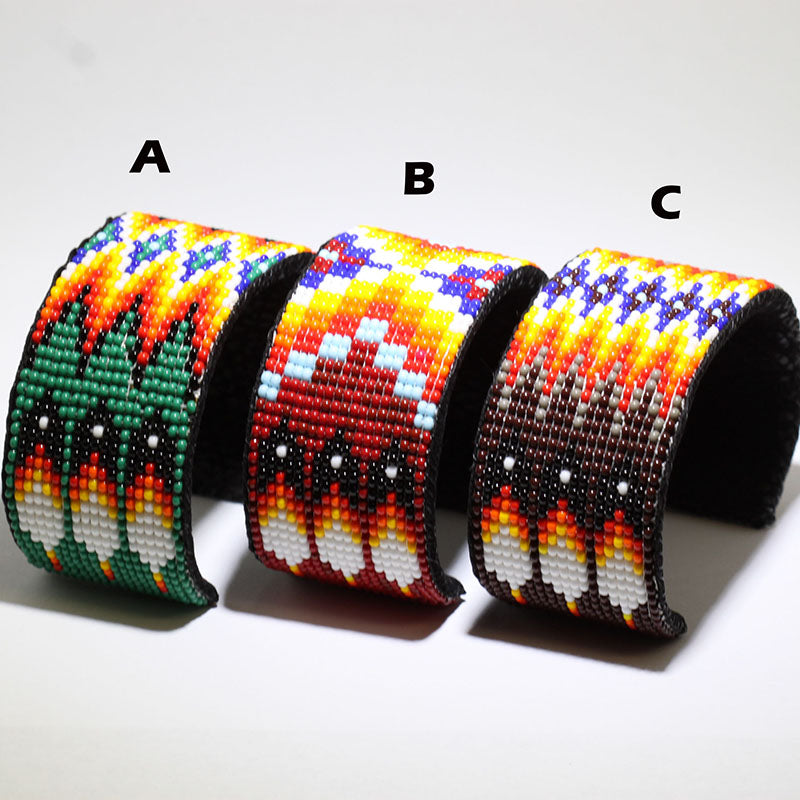 纳瓦霍族串珠手链 5-3/4英寸