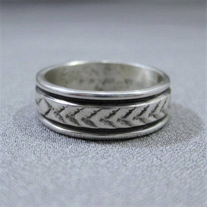 Bague en argent par Bruce Morgan