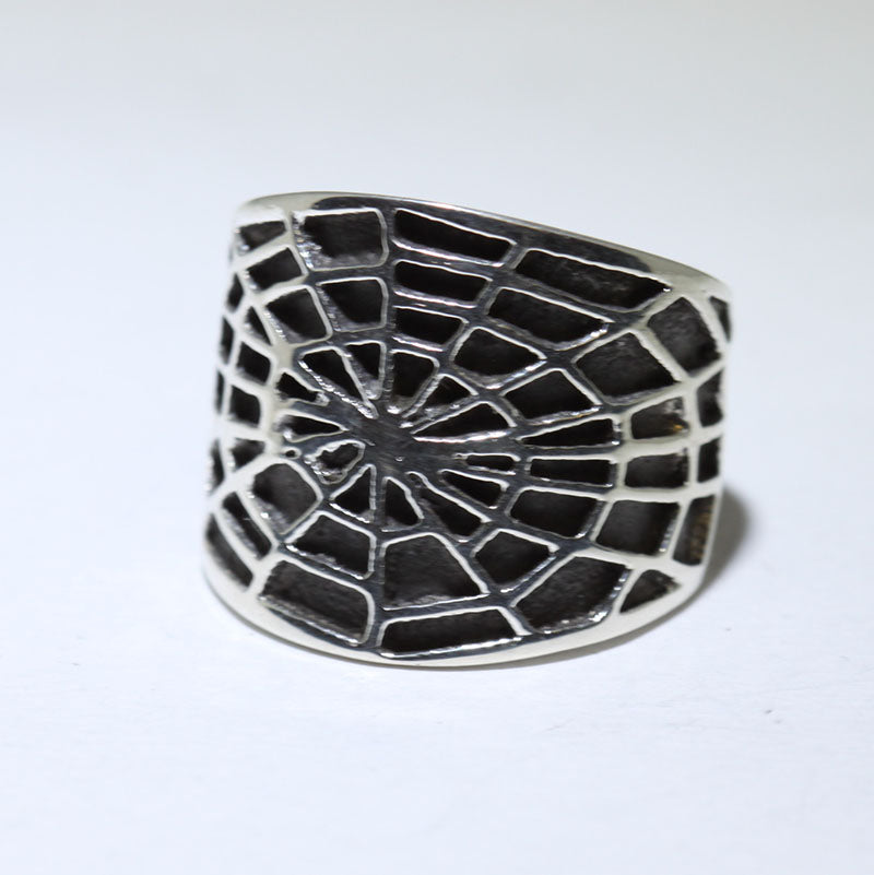 Серебряное кольцо от Филандера Бегая, размер 8.5