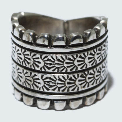 Серебряное кольцо от Лутриции Йеллоухэйр размер 6