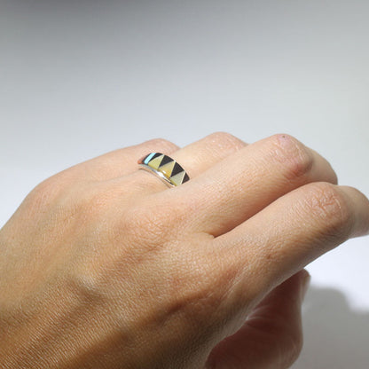 แหวนฝังเทอร์ควอยซ์โดยชาวนาวาโฮ