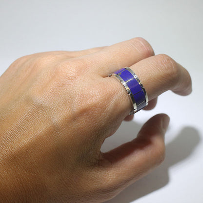 Bague avec incrustation de lapis par Steve Francisco