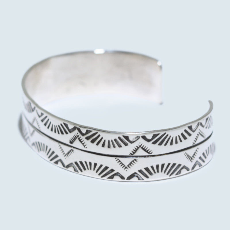 Bracelet en argent par Kinsley Natoni 13,3 cm