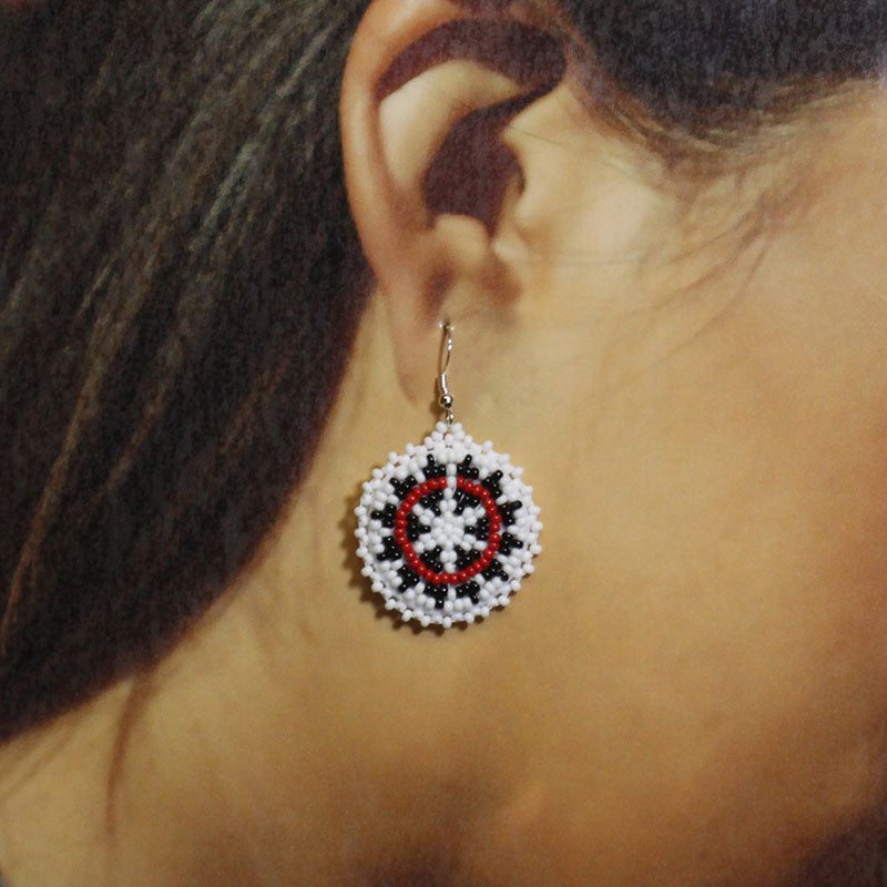 Boucles d'oreilles perlées par Navajo