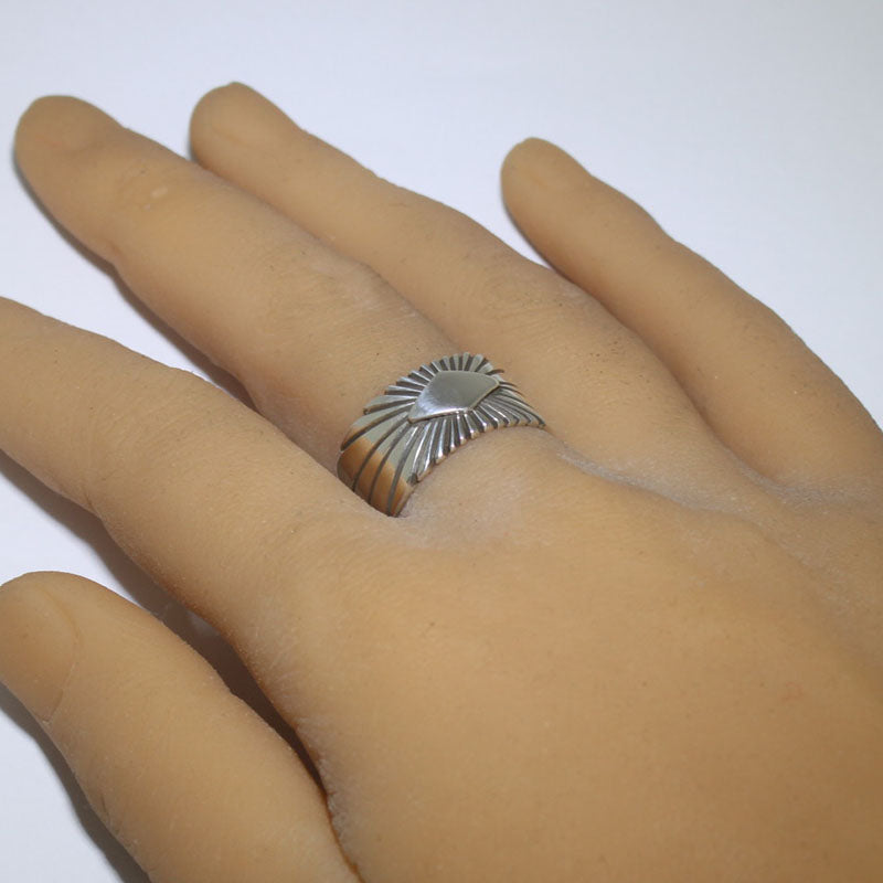 لٹریسیا ییلوہیر کی چاندی کی انگوٹھی سائز 10
