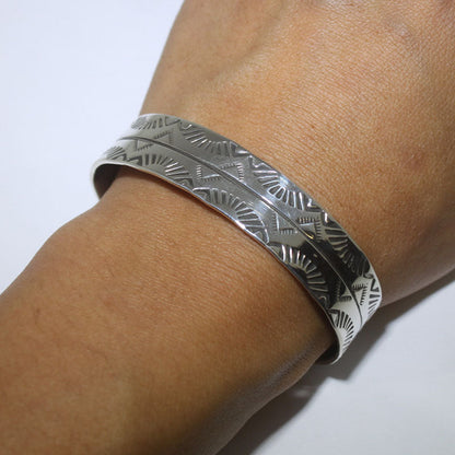 Bracelet en argent par Kinsley Natoni 13,3 cm