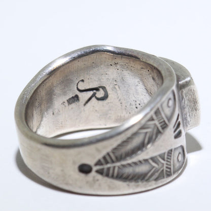 جیسی رابنز کے ذریعہ Royston Ring- 10