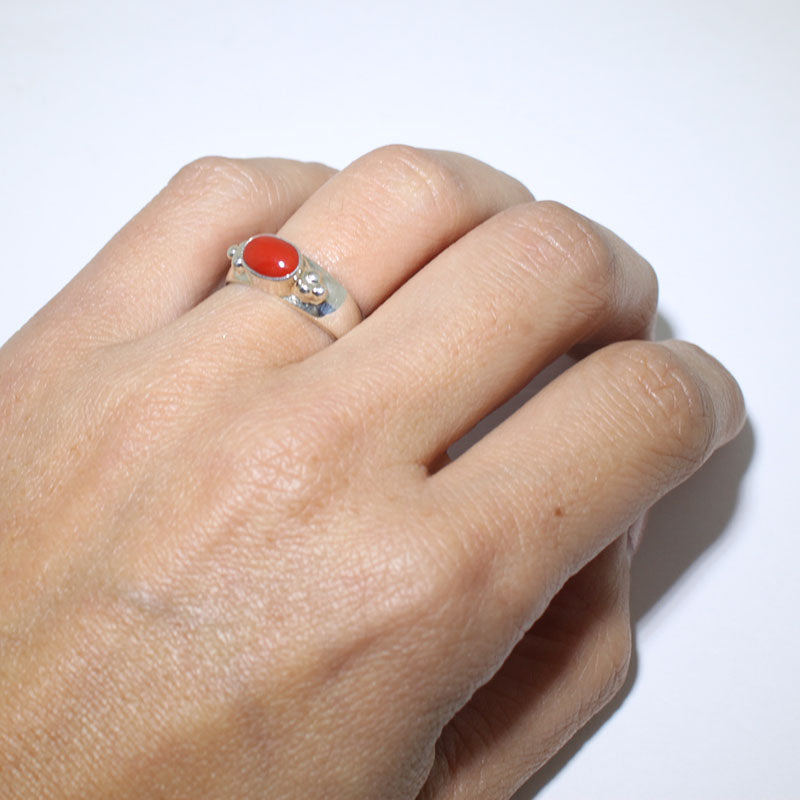 Bague en Corail par Navajo