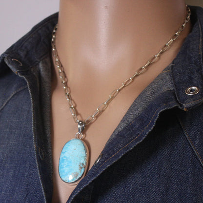 Pendentif Blue Ridge par Kinsley Natoni