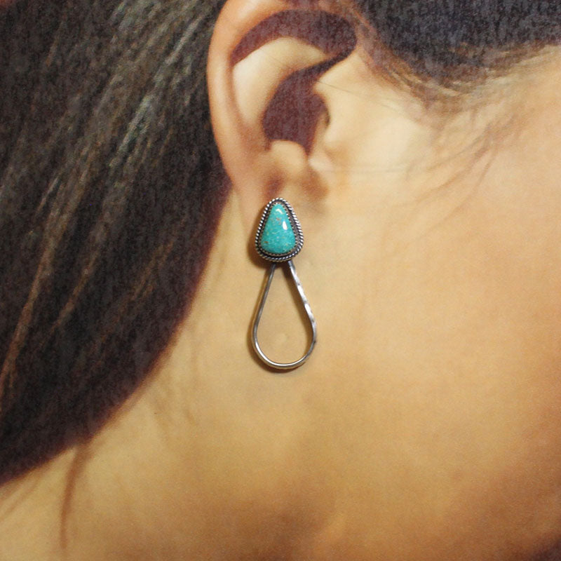 Boucles d'oreilles en turquoise par Kinsley Natoni