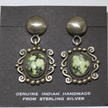 卡爾文·馬丁內斯的Damal耳環