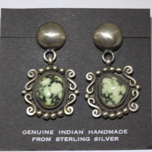 Pendiente Damal de Calvin Martinez