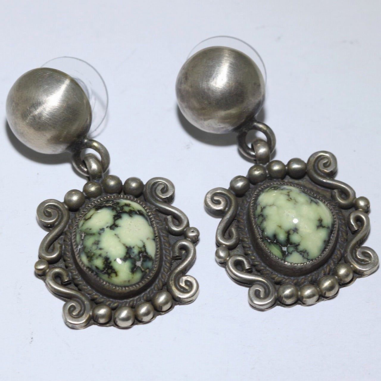 卡爾文·馬丁內斯的Damal耳環