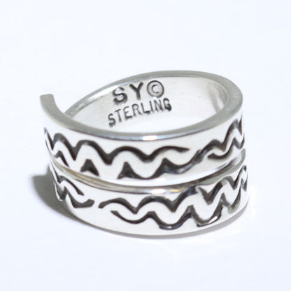 Silver Ring by Steve Yellowhorse- 4.5