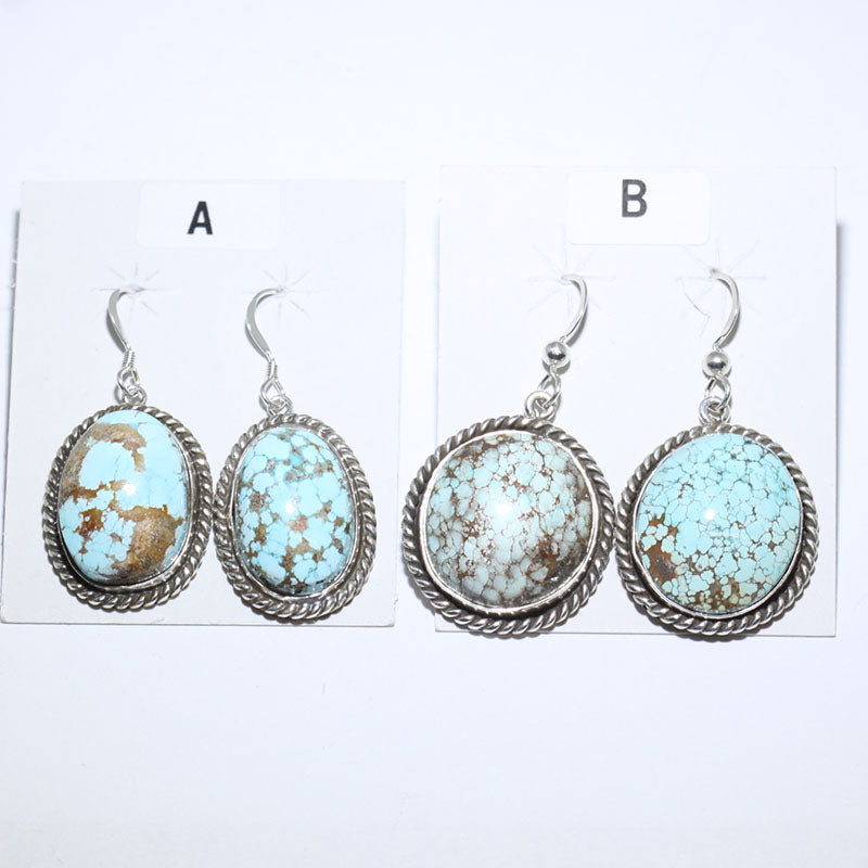 Anting-Anting No.8 oleh Navajo