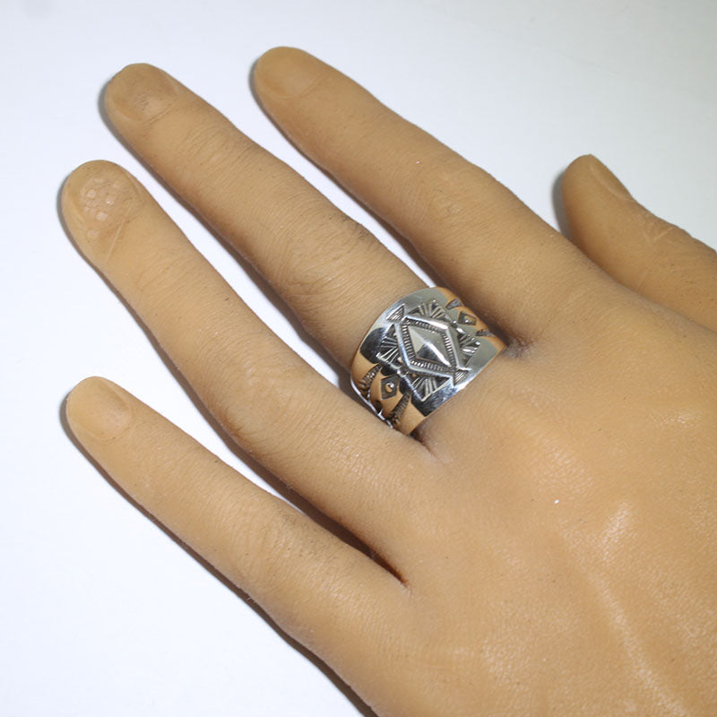 詹妮弗·柯蒂斯设计的银戒指 - 8号