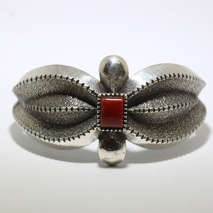 Bracelet en corail par Harrison Jim 5-1/2"