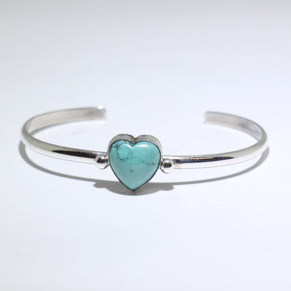 Bracelet en argent avec turquoise en forme de cœur