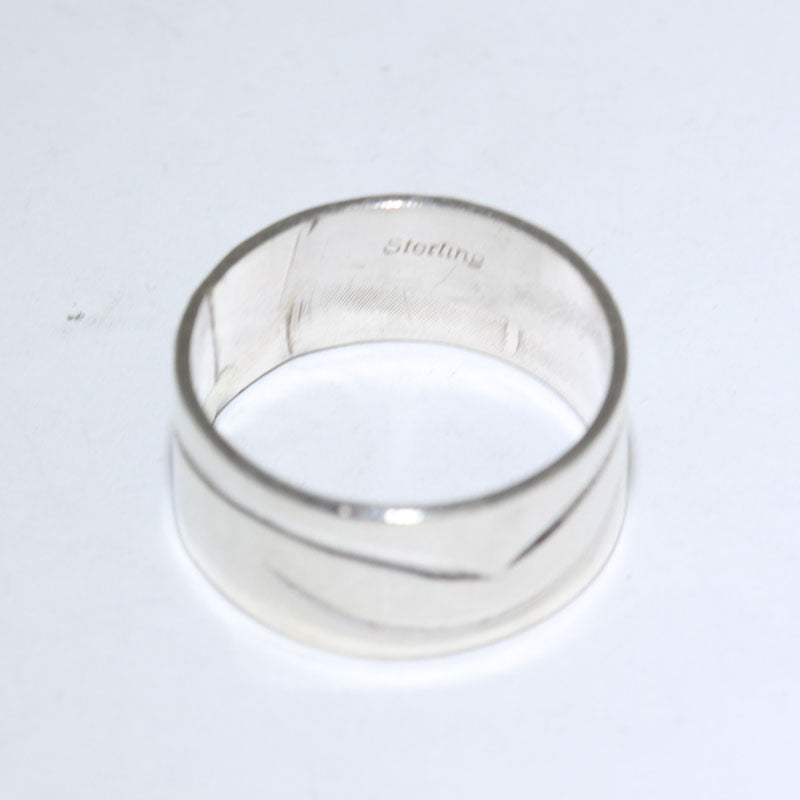 Bague en argent avec estampille