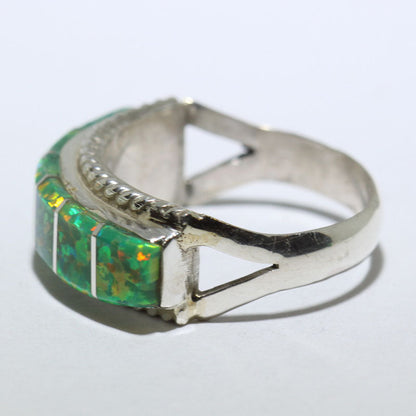 แหวนฝังอัญมณีโดย เอเวอรี่ นอร์ตัน