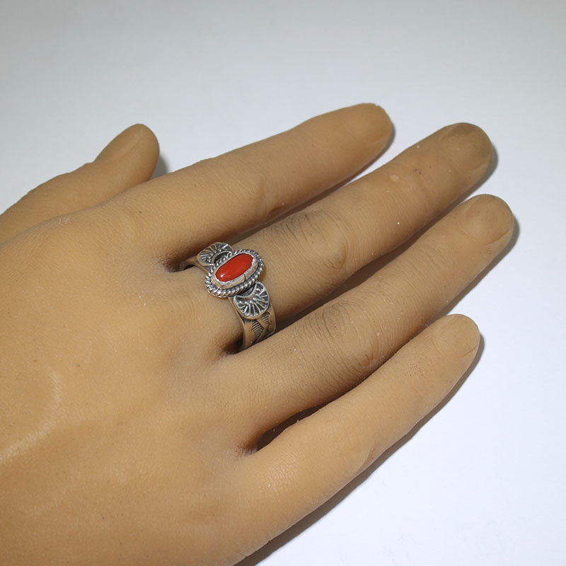 Anillo de Coral por Sunshine Reeves- 12