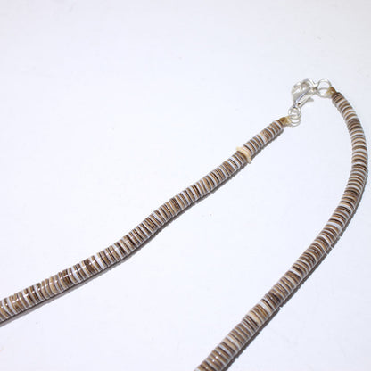 Ожерелье Heishi от Кэлвина Ловато