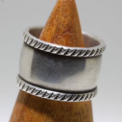 Серебряное кольцо от Перри Шорти - 10