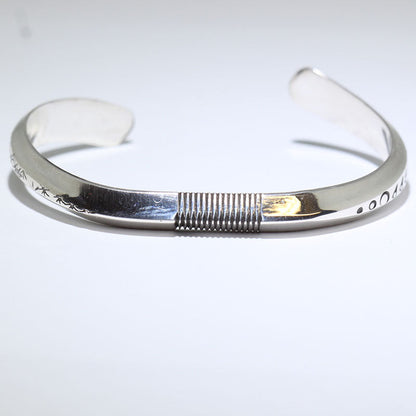 Bracelet en argent par Aaron Peshlakai 5-1/2"