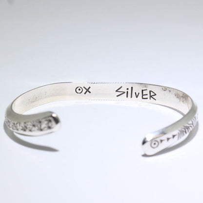 Bracelet en argent par Aaron Peshlakai 5-1/2"