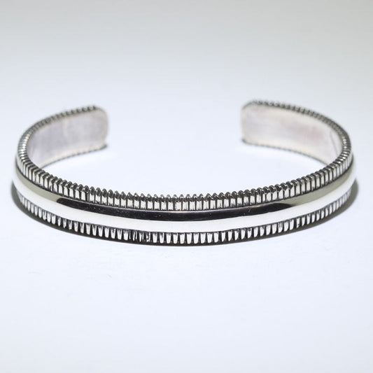 Bracelet en argent par Steve Arviso