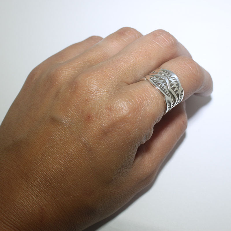 达雷尔·卡德曼设计的银戒指 - 7.5号