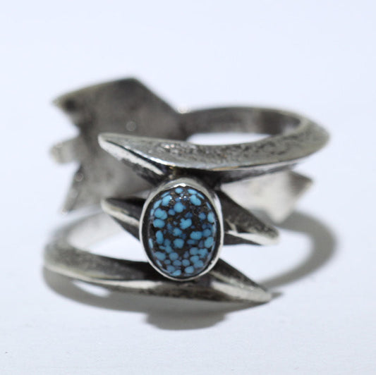 Cincin Kingman oleh Aaron Anderson