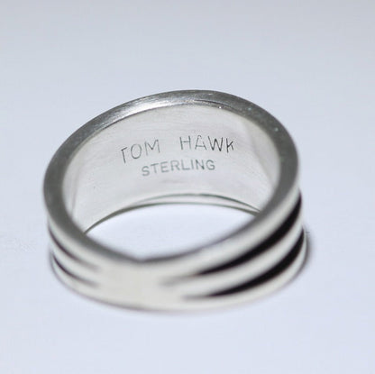 टॉम हॉक की सिल्वर अंगूठी