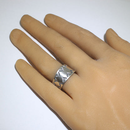 Серебряное кольцо от Арнольда Гудлака - 9