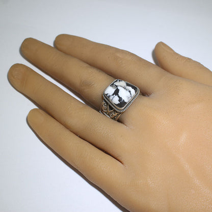 Anillo White Buffalo por Darrell Cadman - Talla 12.5