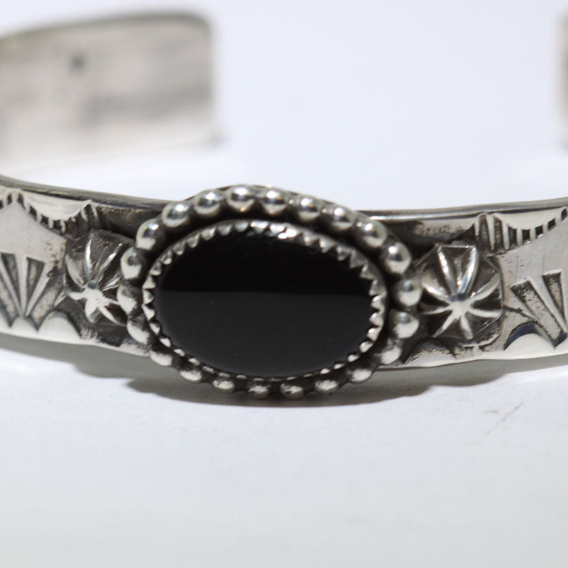 Onyx Armband von Kinsley Natoni 5-3/8"