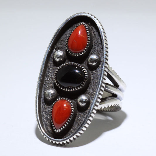 Bague en Corail/Onyx par Harrison Jim - 10