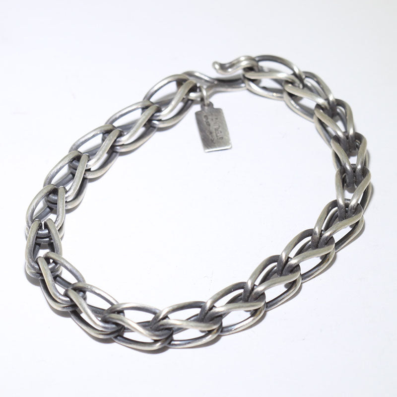 Chain Bracelet ni Steve Arviso