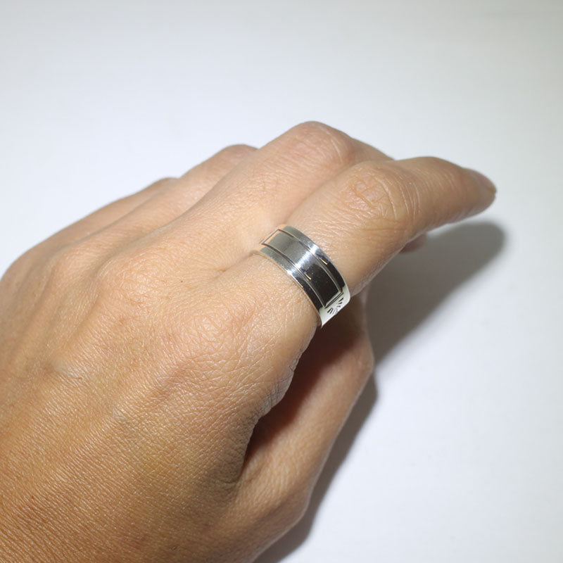 Bague en argent par Amos Murphy