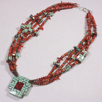 Kalung Mosaik oleh Charlene Reano