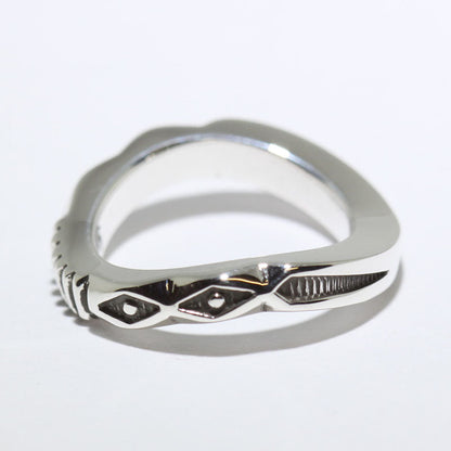 Silver Ring ni Jennifer Curtis size 4.5
