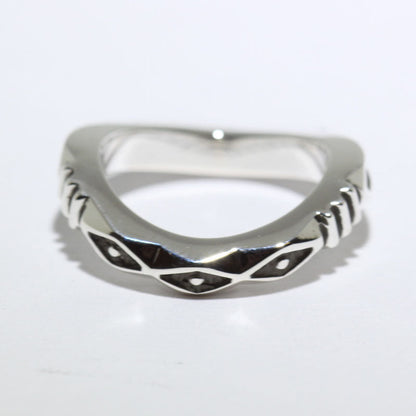 Bague en argent par Jennifer Curtis taille 4.5