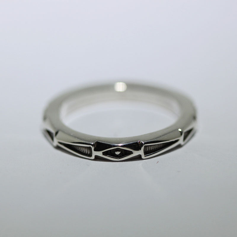 जेनिफर कर्टिस की अंगूठी, साइज 10