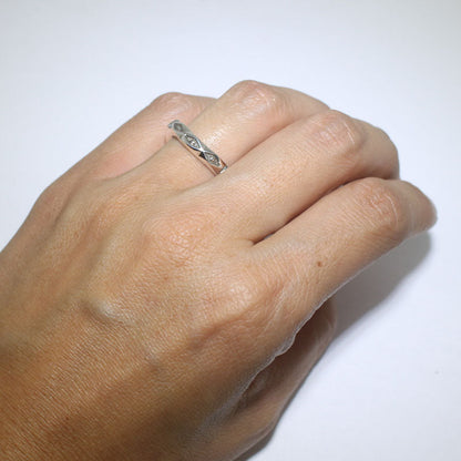 Bague en argent par Jennifer Curtis taille 4.5