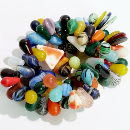 Perles de commerce bohémiennes Grande guirlande de perles en forme d'ampoule avec verre d'uranium
