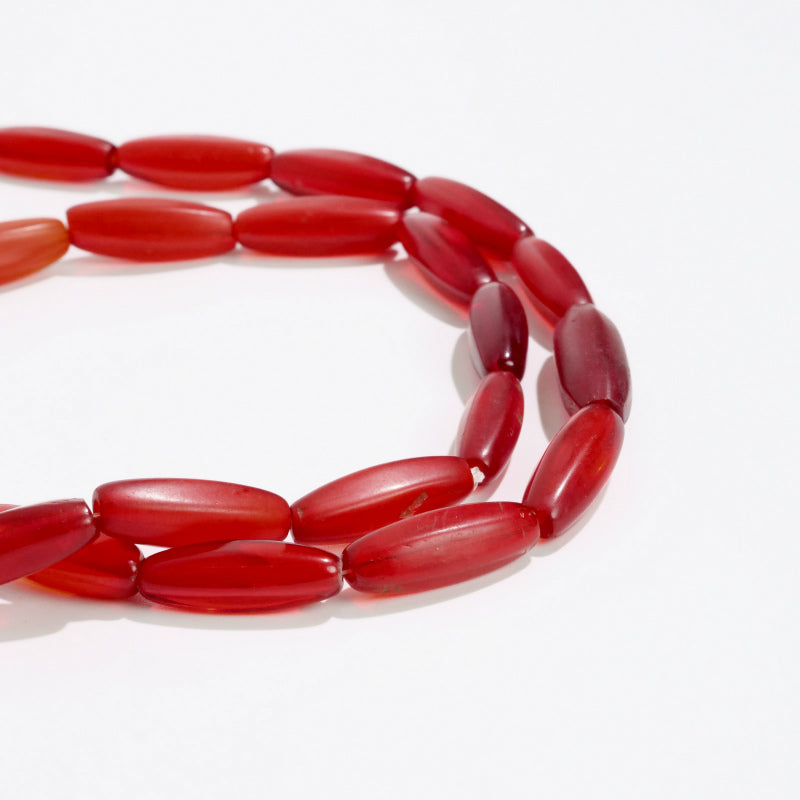 Perles de commerce bohémiennes Collier de perles rouges