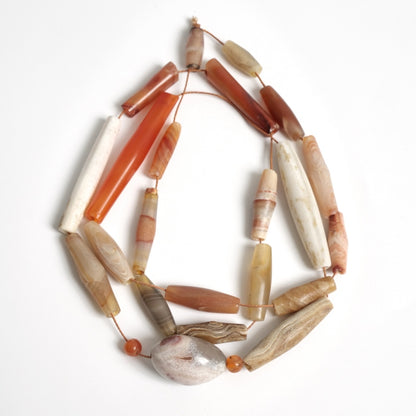 Old Agate Beads Strand